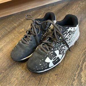 Under Armour Youth Baseball Cleats